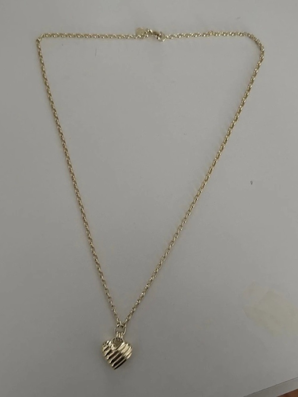 Gorjana Pendant Necklace in Gold Like New